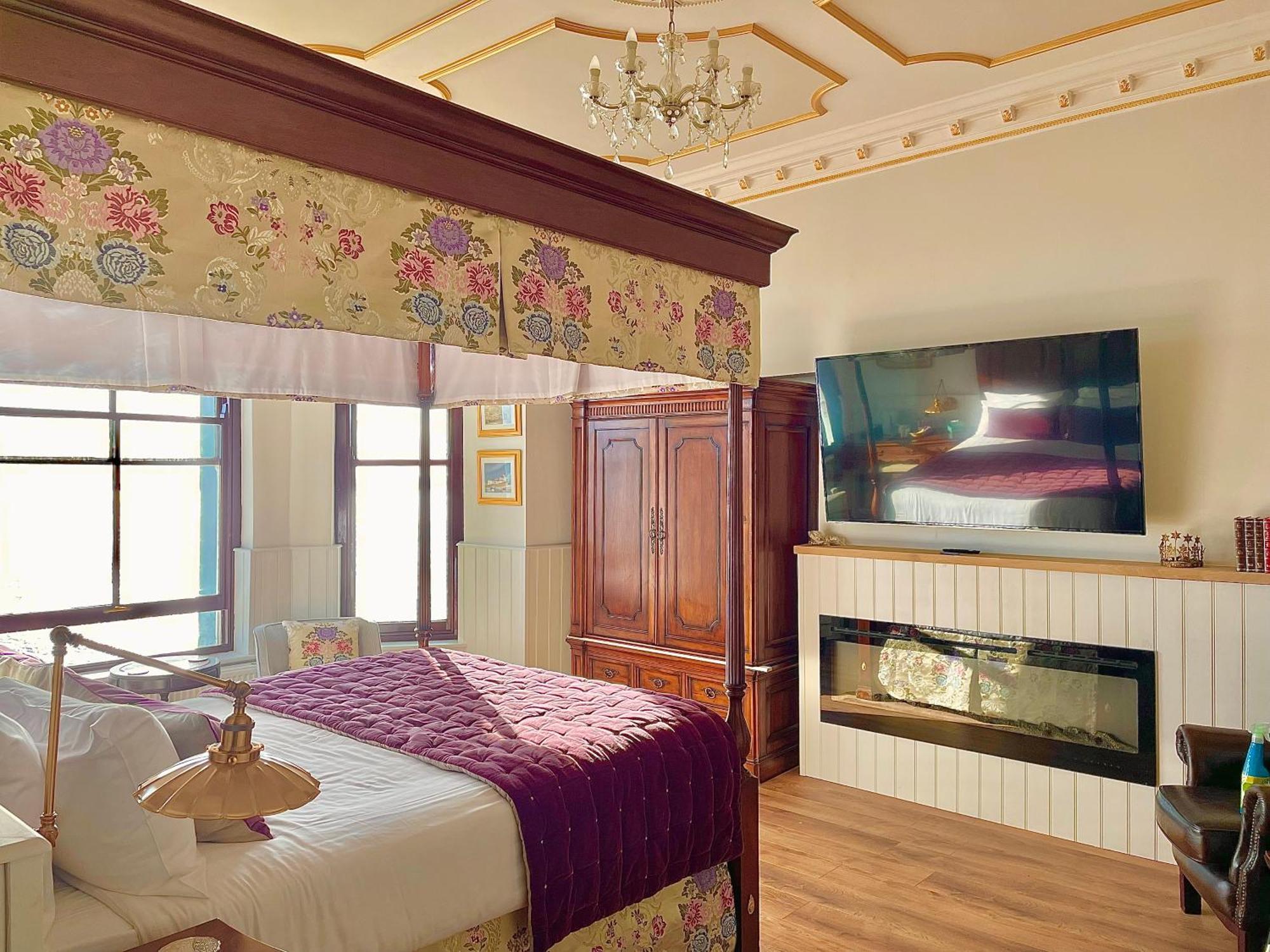 No: 1 The Esplanade Guest Accommodation. Тенби Экстерьер фото